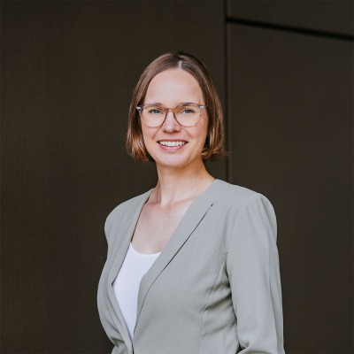 Iris Hofmann